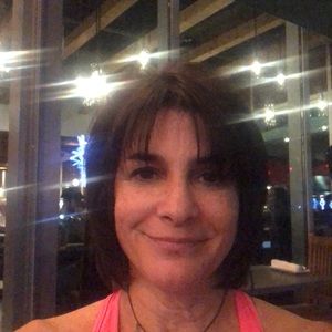 Meet your Posher, Angelita